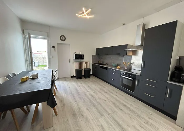 Sj000-14l - 4 Pieces 7 Couchages Jean De Monts